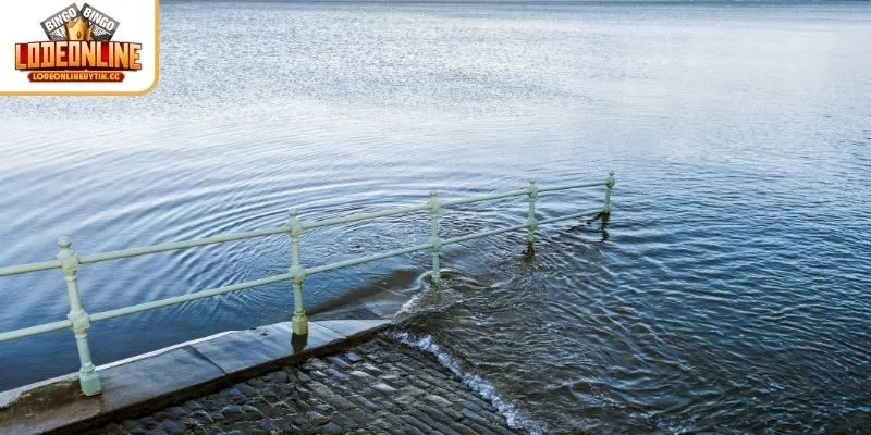 Giải mã từng trường hợp mơ thấy nước sông dâng cao